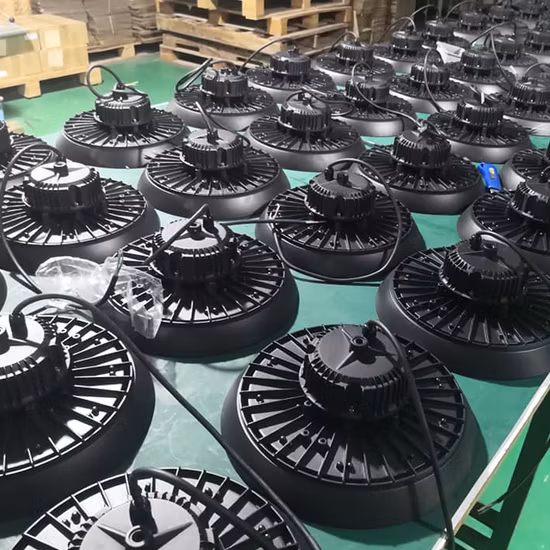 210lm/W 薄暗い店舗ジムスポーツコート工場ワークショップセンサー工業用LED照明ローベイランプ300W 250W 100W 150W 200W UFO LEDハイベイライト倉庫用